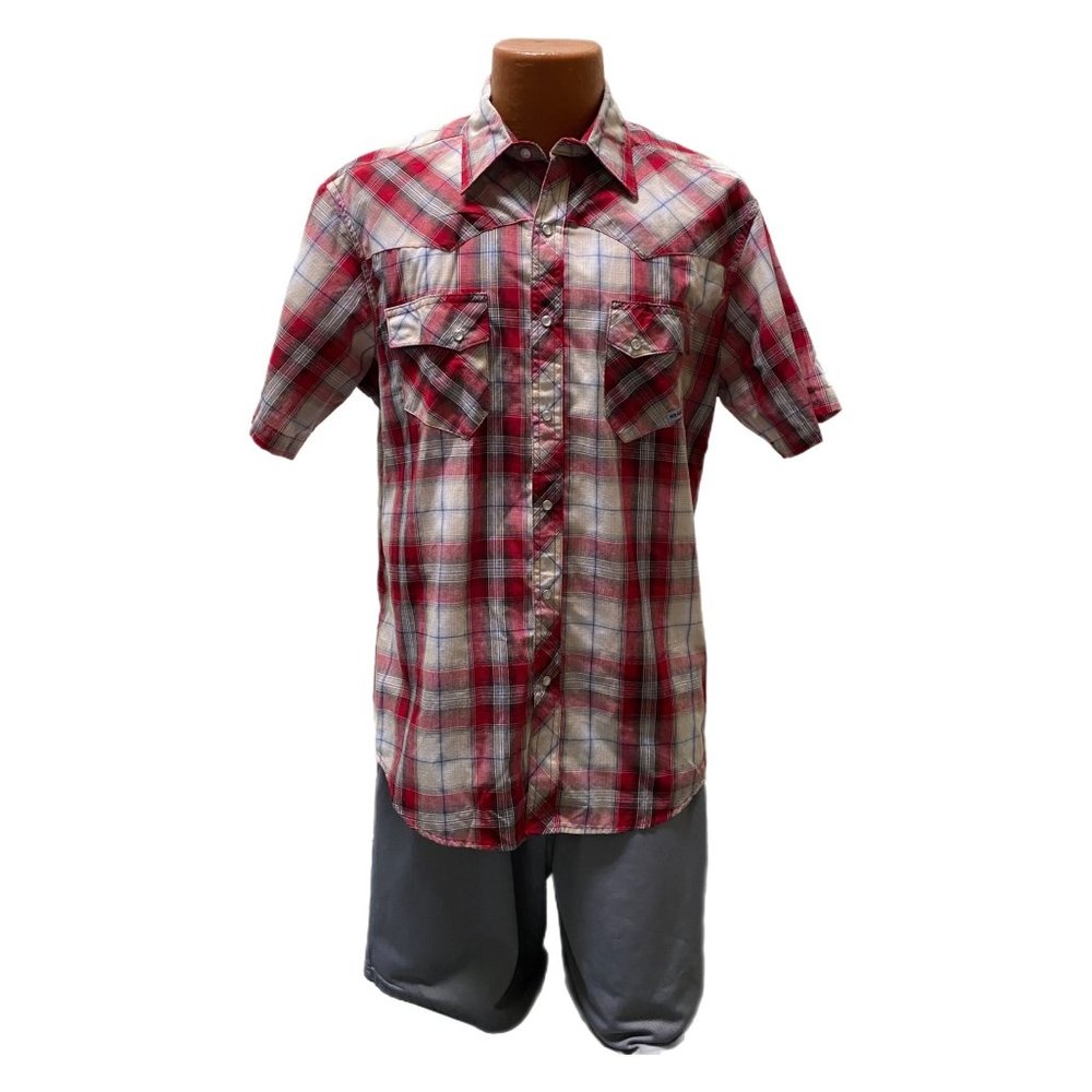 C22 Wrangler Men's Button-down Plaid Wrancher Shirt, Large, Pre-owned
